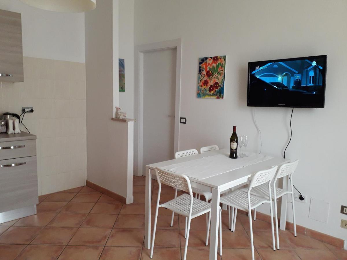 Bouganville A Apartament B&B Civitanova Marche Esterno foto