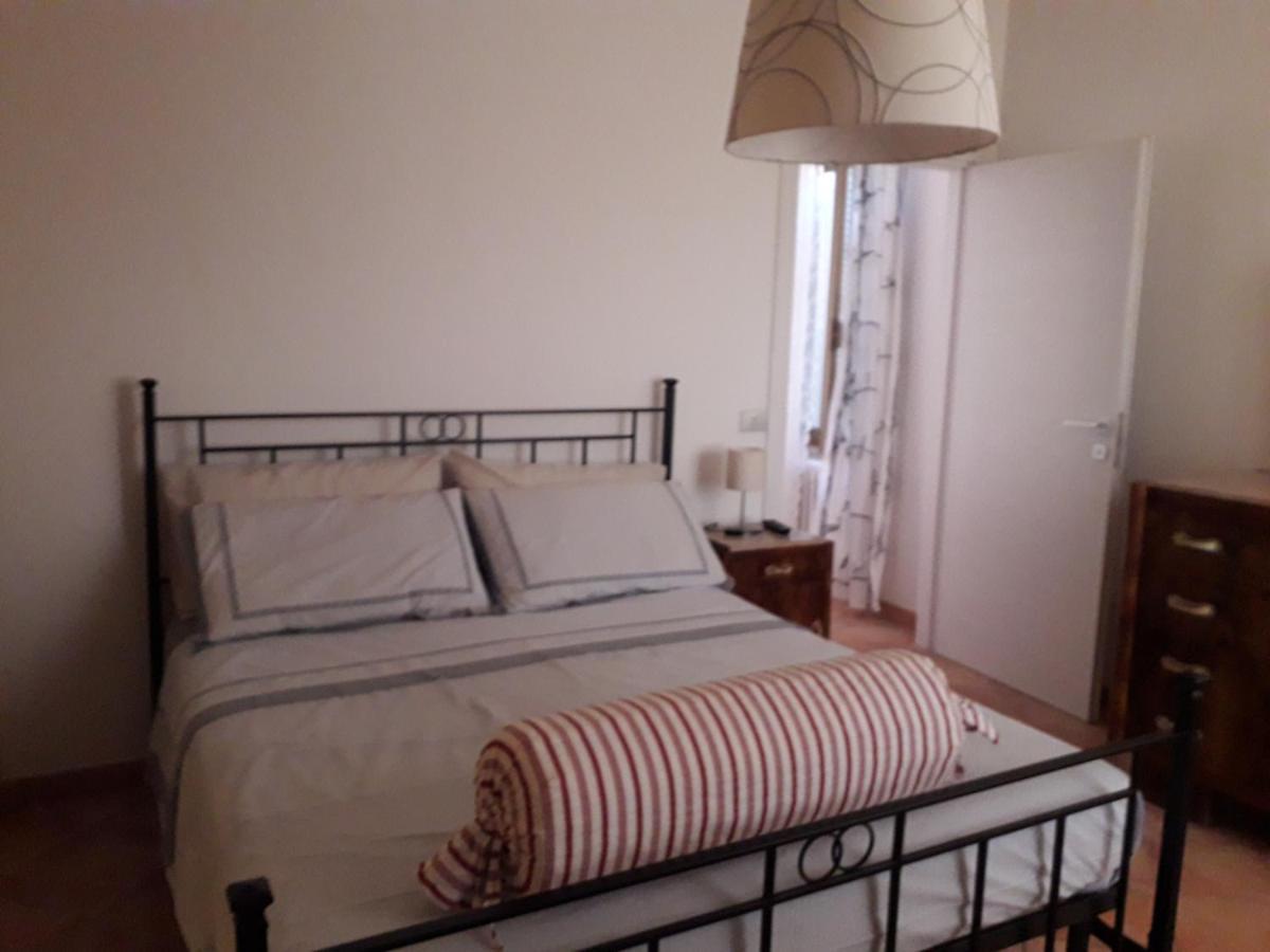 Bouganville A Apartament B&B Civitanova Marche Esterno foto